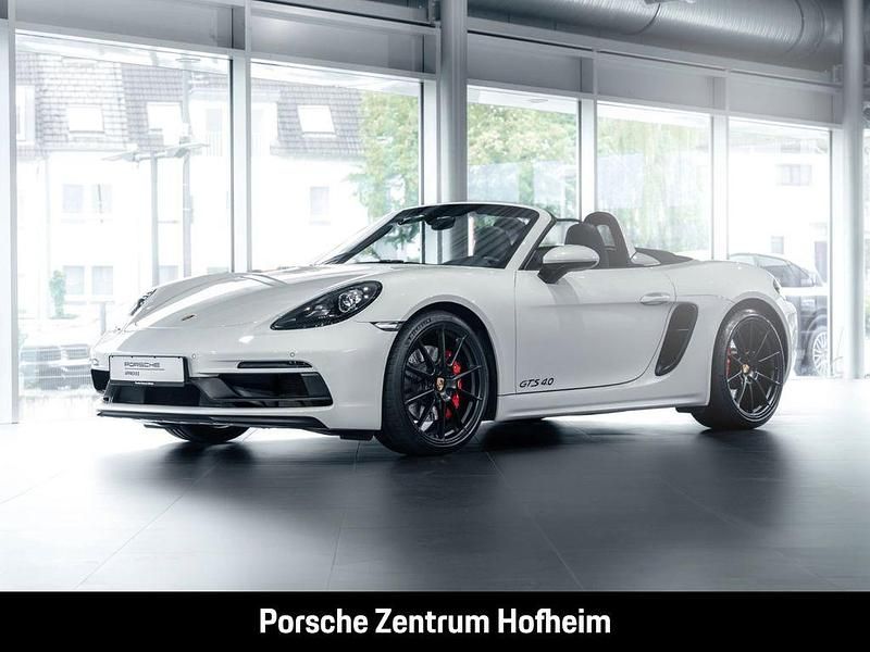 Weiss Gebraucht 2020 Porsche 718 Boxster Cabrio | 83.900 € (Fairer Preis) - Bild 1/4