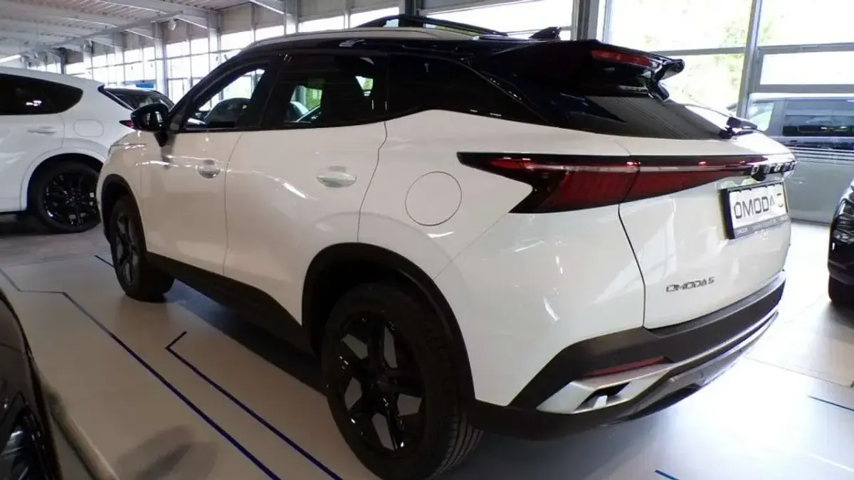 Neu Omoda 5 224 PS (164 kW) 2026 Weiß SUV