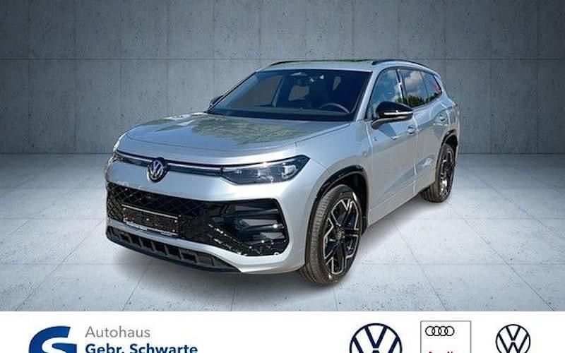 Silbern Gebraucht 2025 VW Tayron R-line SUV | 58.870 € - Bild 1/4