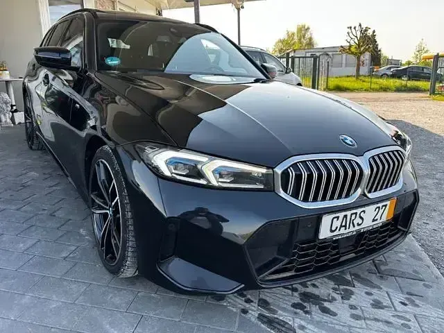 Gebraucht BMW 320 M Sport 190 PS (139 kW) 2023 Schwarz Limousine