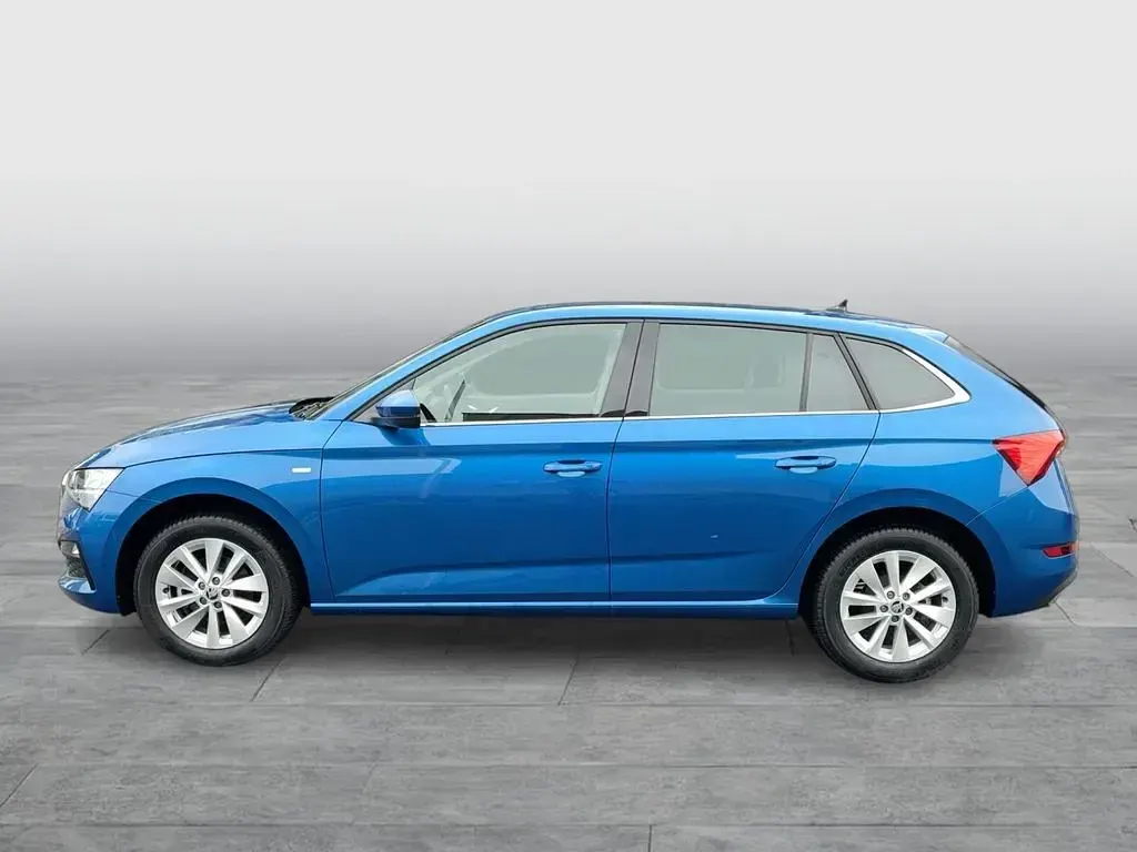 Gebraucht Skoda Scala Selection 150 PS (110 kW) 2023 Raceblau metallic Kleinwagen