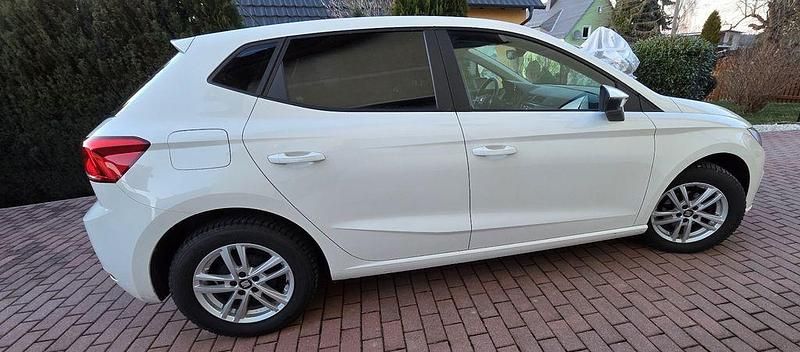 Gebraucht Seat Ibiza Style 95 PS (69 kW) 2020 Weiß Kleinwagen