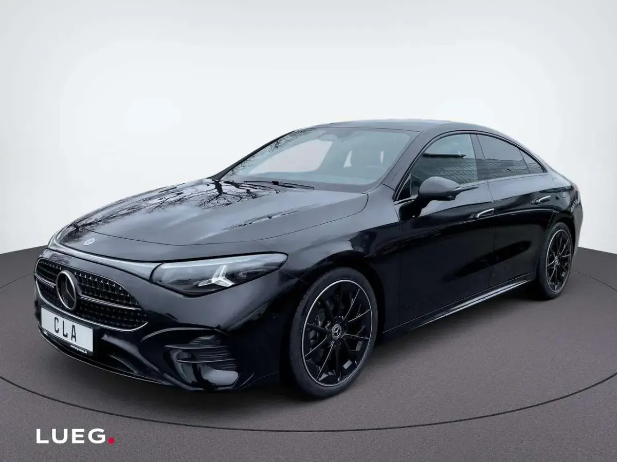 Gebraucht Mercedes CLA200 Night 184 PS (135 kW) 2026 Schwarz Limousine