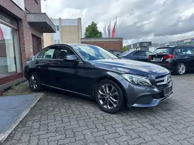 Second-hand Mercedes C180 Avantgarde 156 CP (114 kW) 2011 Gri Berlinǎ