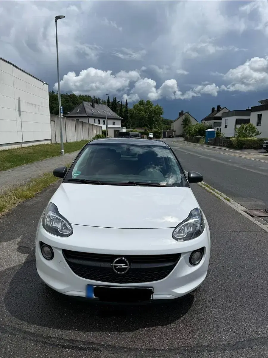 Gebraucht Opel Adam Glam 87 PS (63 kW) 2018 Weiß Kleinwagen
