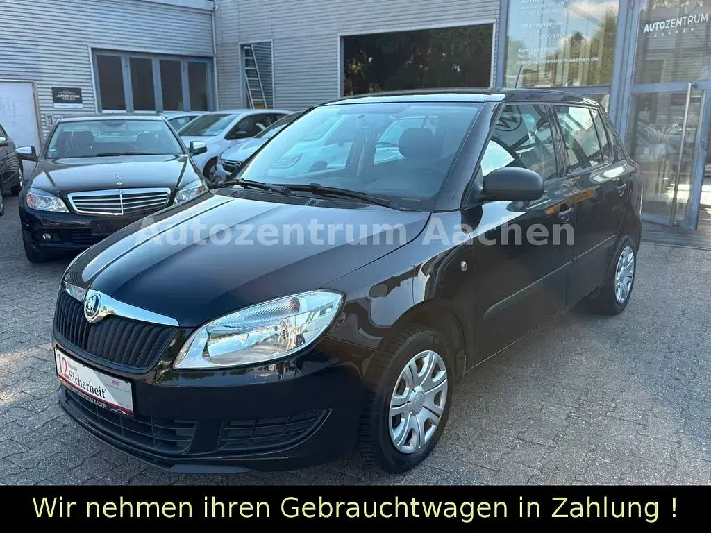 Gebraucht Skoda Fabia Cool Edition 69 PS (50 kW) 2012 Schwarz Limousine