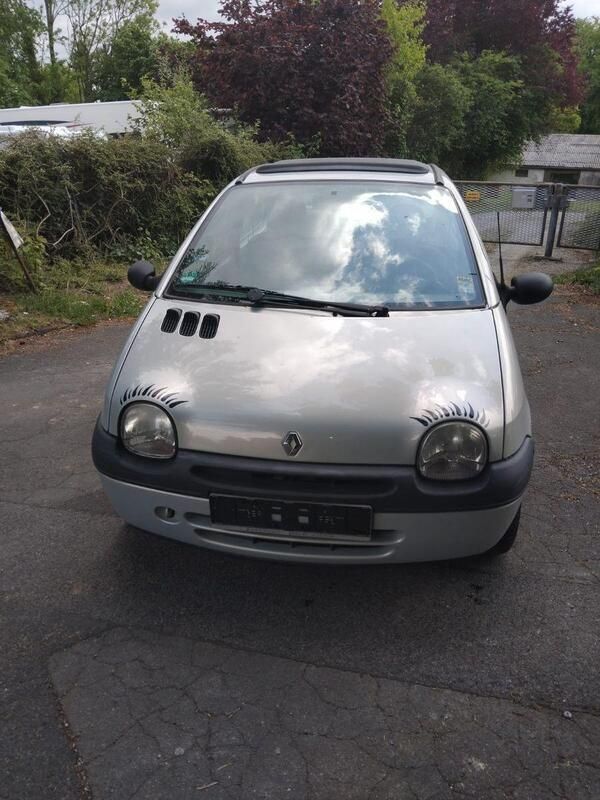 Silber Gebraucht 2006 Renault Twingo Authentique Kleinwagen | 1.100 € (Fairer Preis) - Bild 1/4