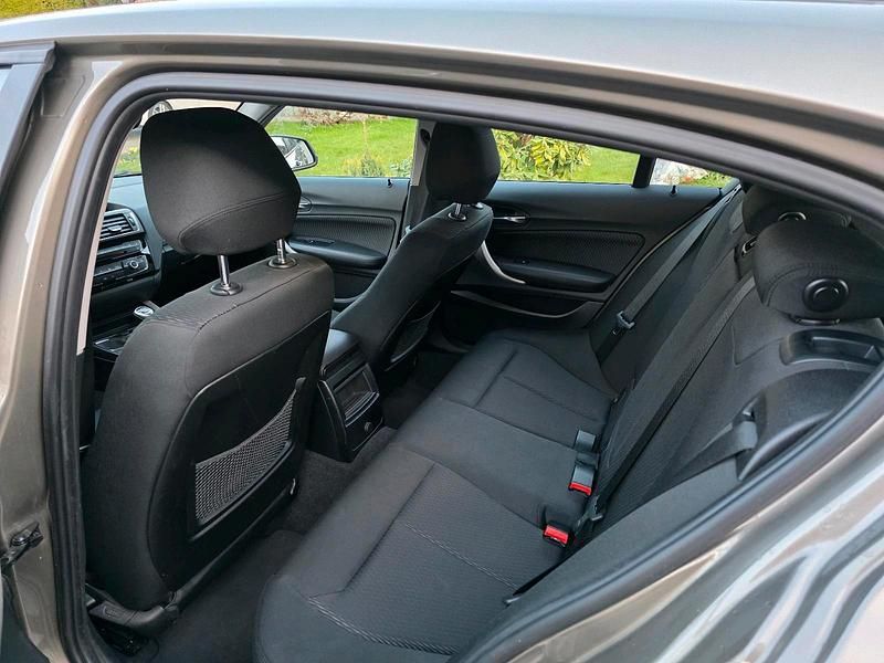 Gebraucht BMW 116 Efficient Dynamics 116 PS (85 kW) 2016 Silber Kleinwagen