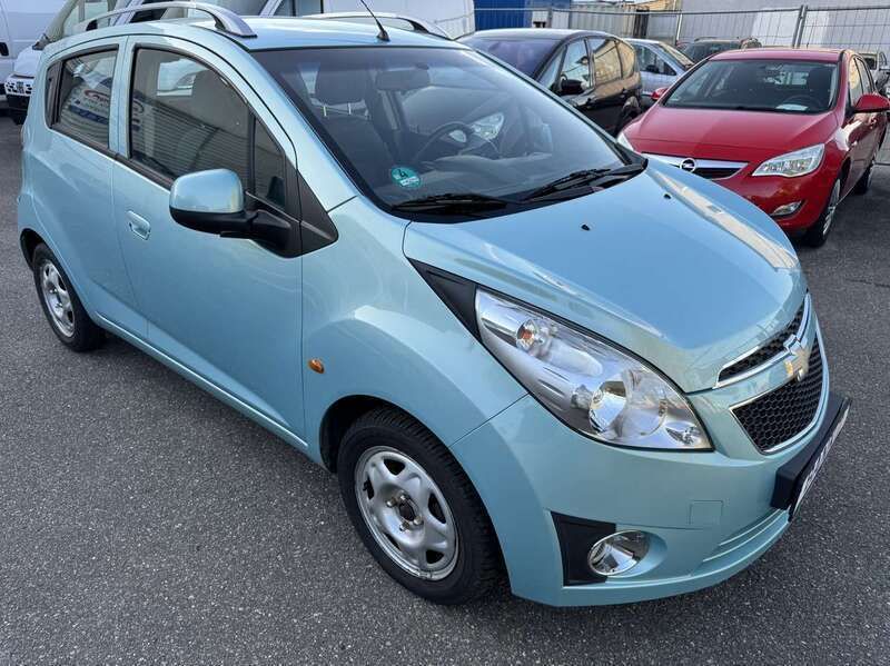 Ice teal met Gebraucht 2012 Chevrolet Spark LS Kleinwagen | 3.799 € (Fairer Preis) - Bild 1/4