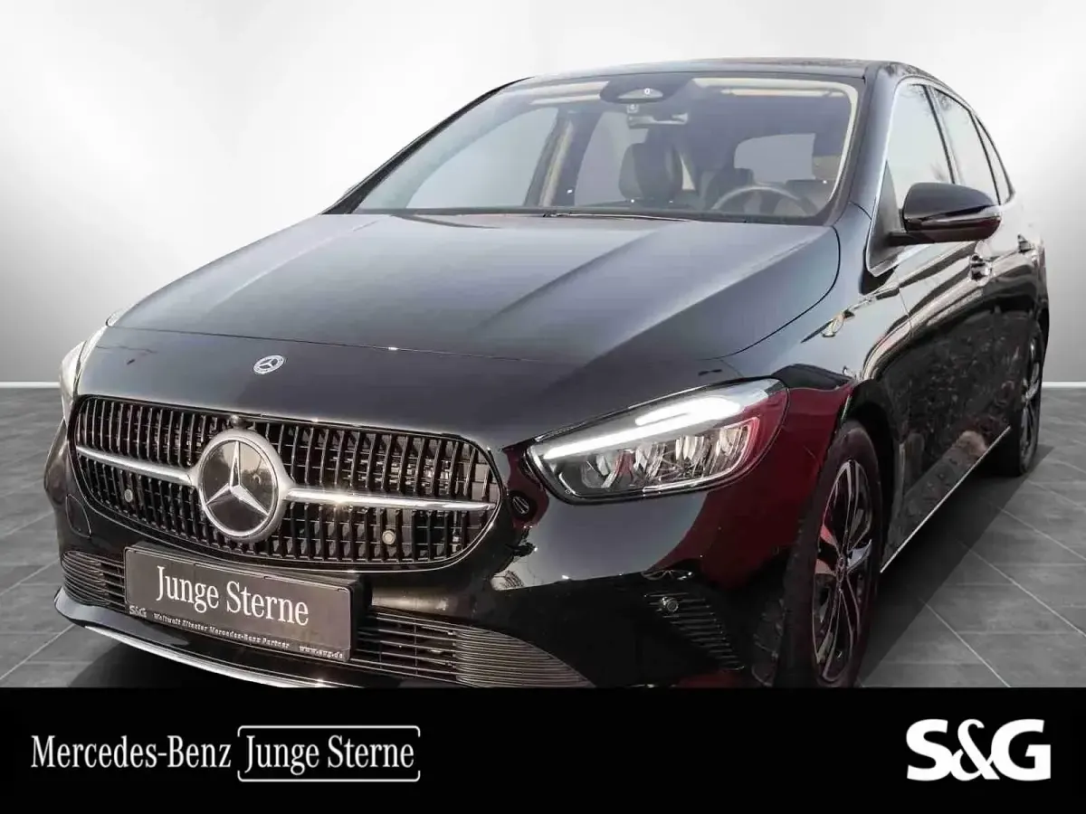 Gebraucht Mercedes B180 Progressive 136 PS (100 kW) 2024 Kleinwagen