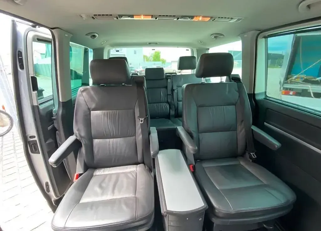 Gebraucht VW Multivan Highline 174 PS (127 kW) 2009 Silber Van / Kleinbus