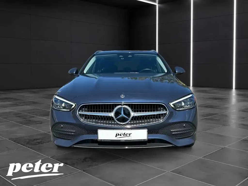 Gebraucht Mercedes C220 Avantgarde 200 PS (147 kW) 2023 Blau Limousine