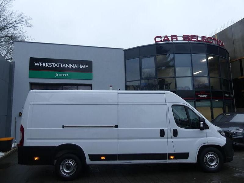 Gebraucht Peugeot Boxer 180 PS (132 kW) 2025 Weiss Van