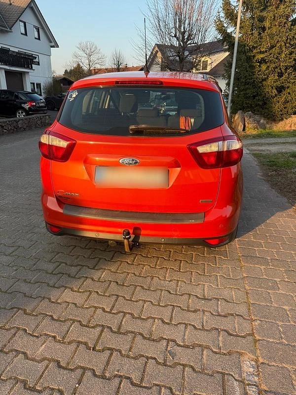 Gebraucht Ford C-MAX 150 PS (110 kW) 2012 Orange Van / Kleinbus