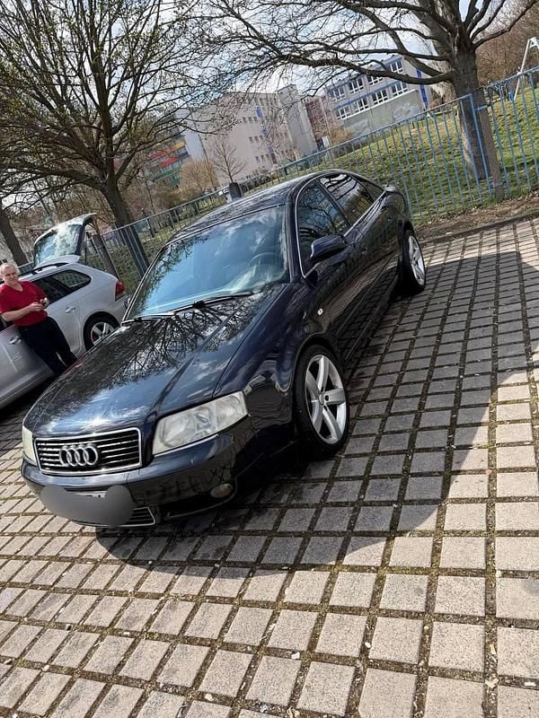 Second-hand Audi A6 210 CP (154 kW) 2000 Albastru Berlinǎ
