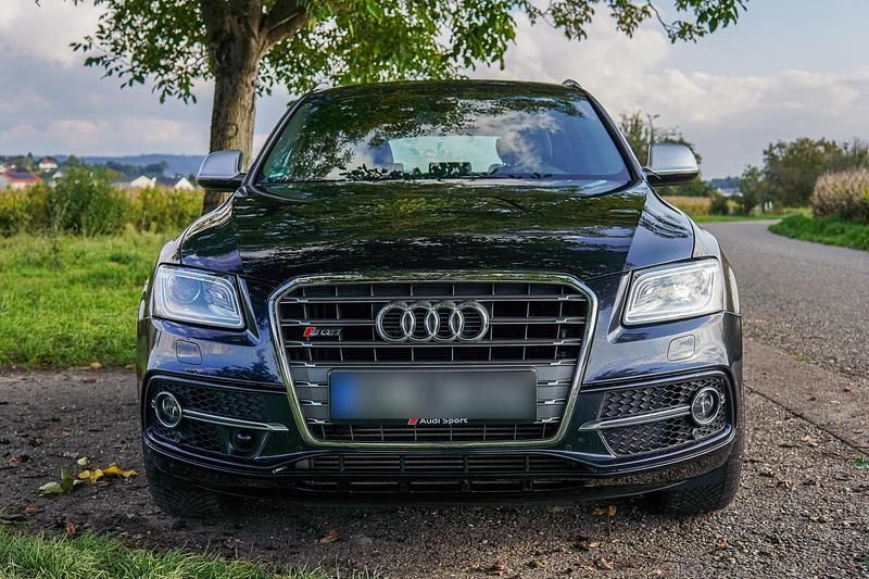 Gebraucht Audi SQ5 Comfort 313 PS (230 kW) 2015 Andere farben SUV