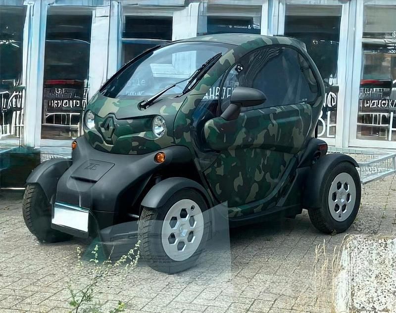 Andere farben Gebraucht 2023 Renault Twizy Kleinwagen | 8.900 € (Teuer) - Bild 1/4