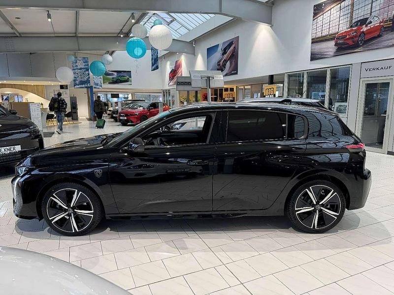 Neu Peugeot 308 GTi 145 PS (106 kW) 2025 Perla nera schwarz Kleinwagen