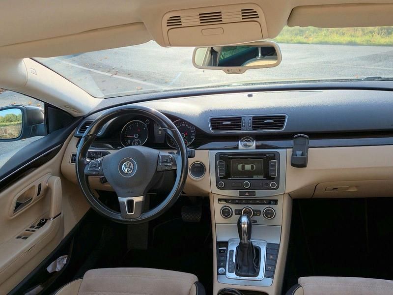 Gebraucht VW CC 140 PS (102 kW) 2012 Braun Limousine