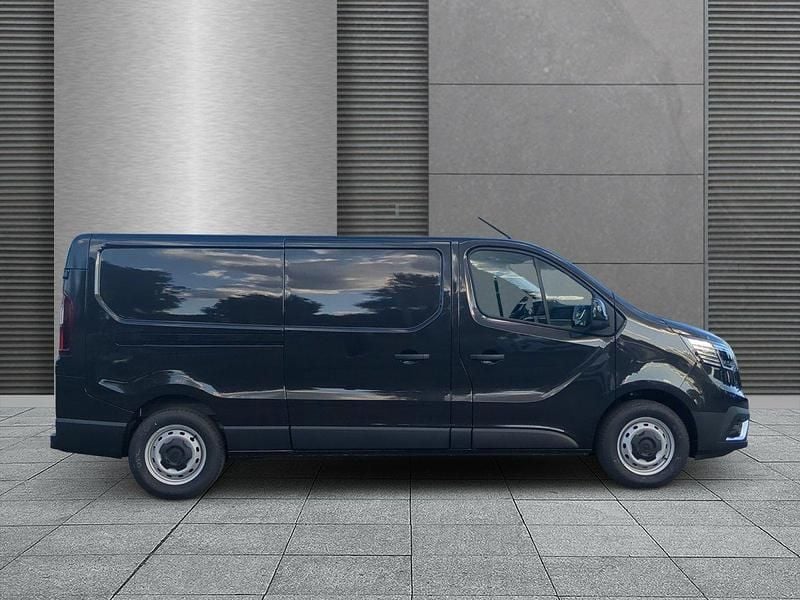 Neu Renault Trafic 170 PS (125 kW) 2025 Tenebroschwarz Van / Kleinbus