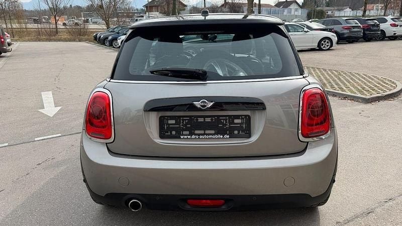 Gebraucht Mini Cooper D 116 PS (85 kW) 2017 Melting silver Kleinwagen