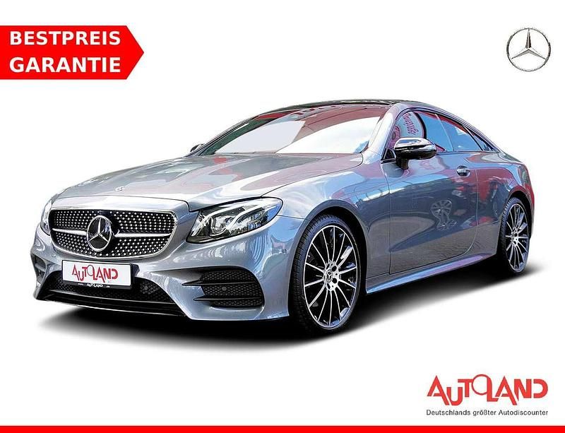 Grau Gebraucht 2018 Mercedes E200 AMG line Coupé | 39.990 € - Bild 1/4