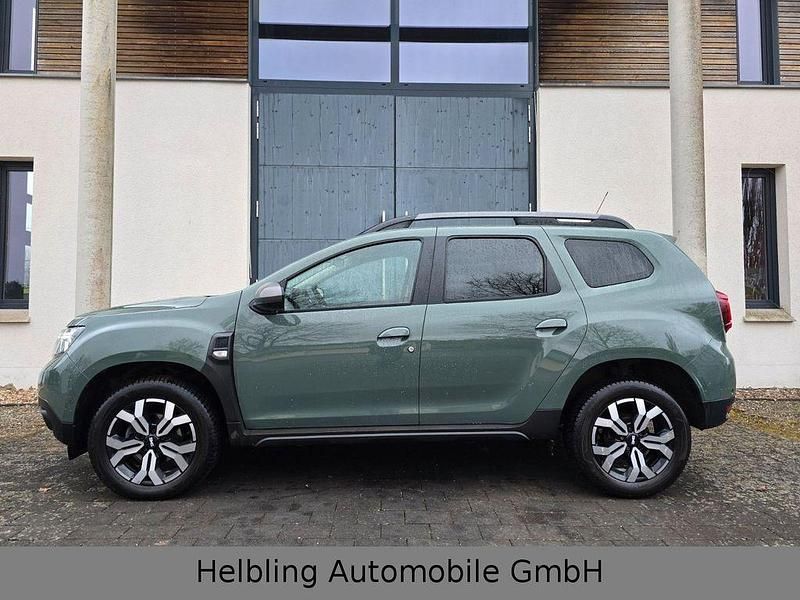 Gebraucht Dacia Duster Journey 150 PS (110 kW) 2023 Grün SUV