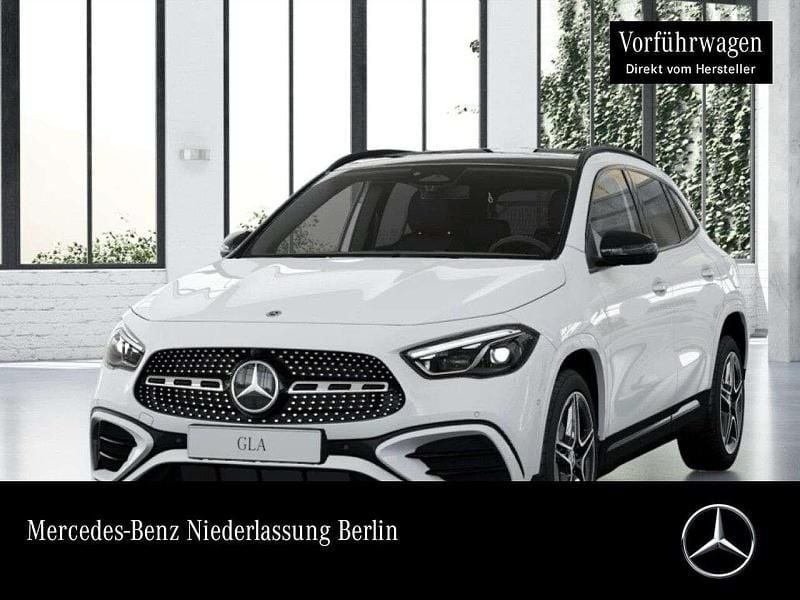 Weiß Gebraucht 2025 Mercedes GLA180 AMG SUV | 42.990 € (Teuer) - Bild 1/4