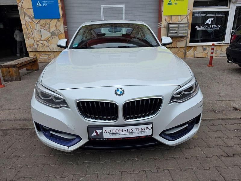 Gebraucht BMW 220 Sport Line 184 PS (135 kW) 2014 Weiß Coupé