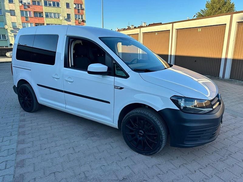 Gebraucht VW Caddy Beach 150 PS (110 kW) 2018 Weiß Van / Kleinbus