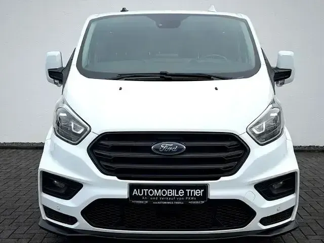 Używany Ford Transit Titanium 185 KM (136 kW) 2021 Biały Minivan