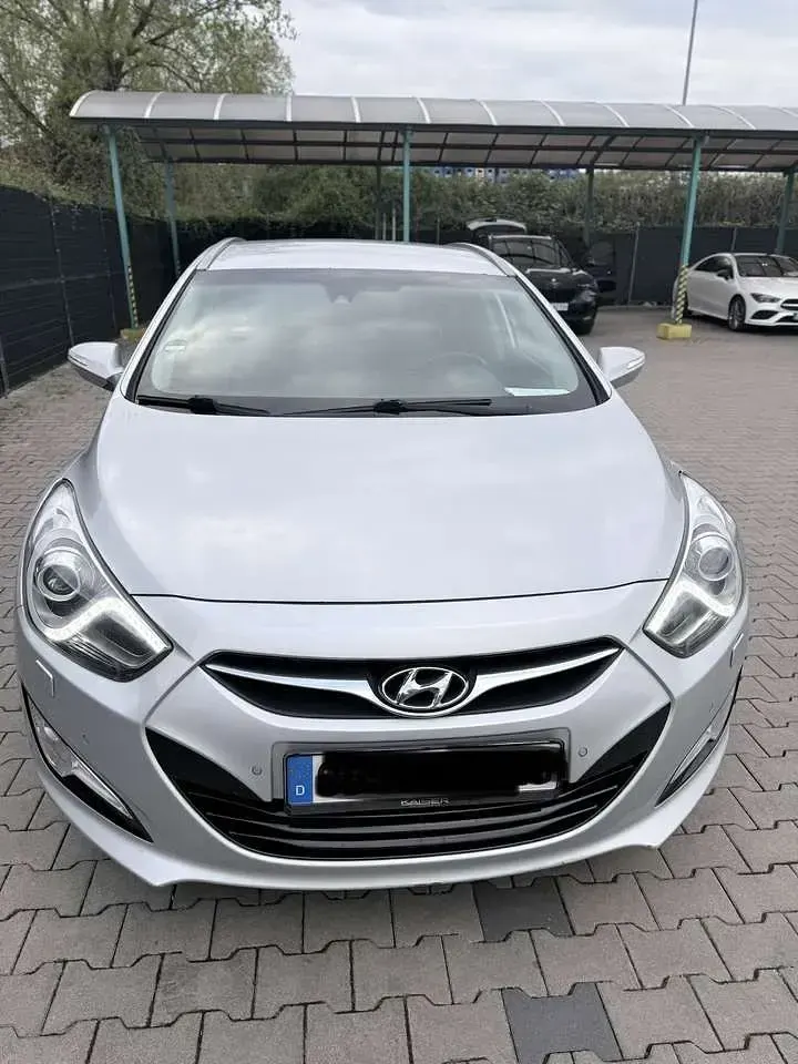 Gebraucht Hyundai i40 136 PS (100 kW) 2012 Kombi