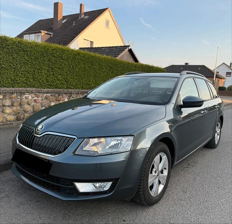 Gebraucht Skoda Octavia 110 PS (80 kW) 2016 Grau Kleinwagen