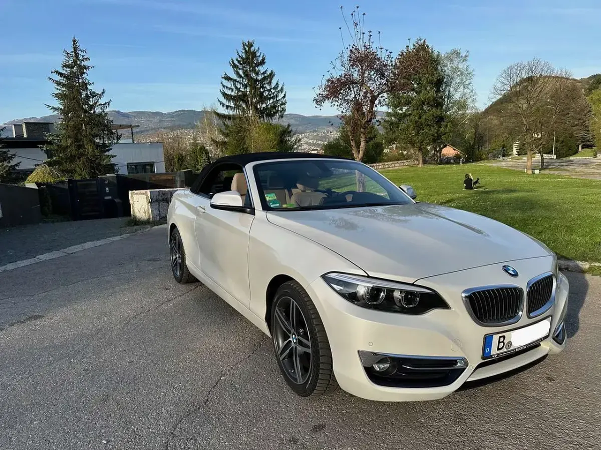Gebraucht BMW 220 Luxury Line 184 PS (135 kW) 2017 Weiß Cabrio