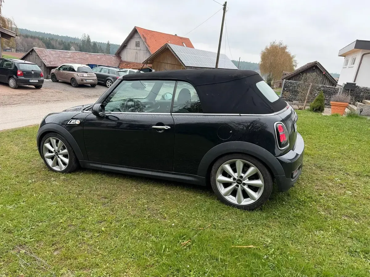 Occasion Mini Cooper S Cabriolet 184 ch (135 kW) 2010 Noir Cabriolet