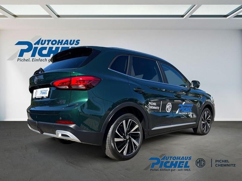 Neu MG ZS Luxury 197 PS (144 kW) 2026 Grün(metallic) SUV