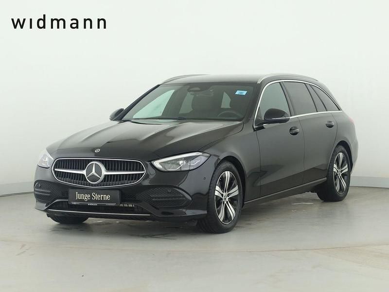 Gebraucht Mercedes C180 Advanced 170 PS (125 kW) 2024 Metalliclack obsidianschwarz metallic Kombi