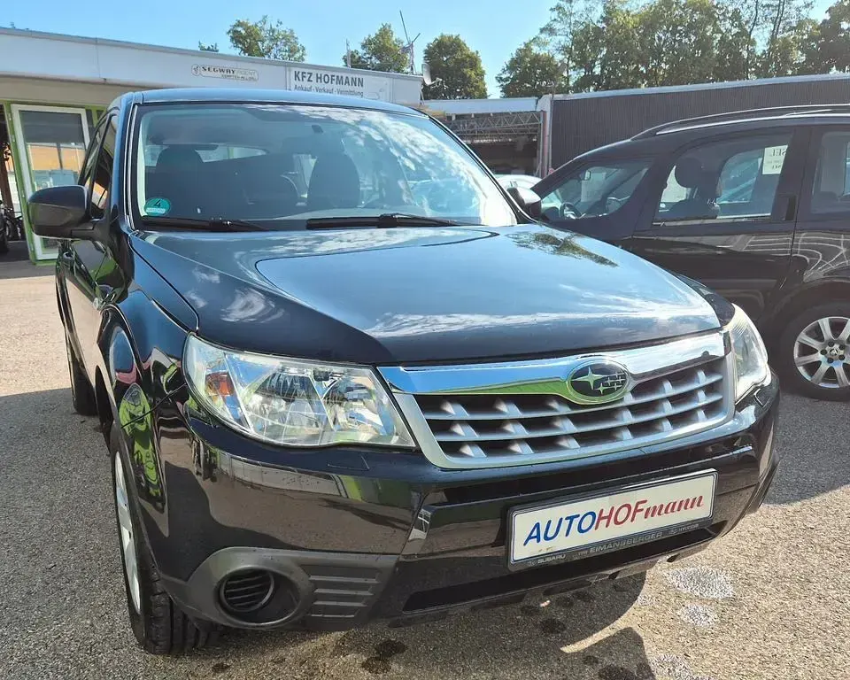 Gebraucht Subaru Forester Trend 150 PS (110 kW) 2013 Schwarz SUV