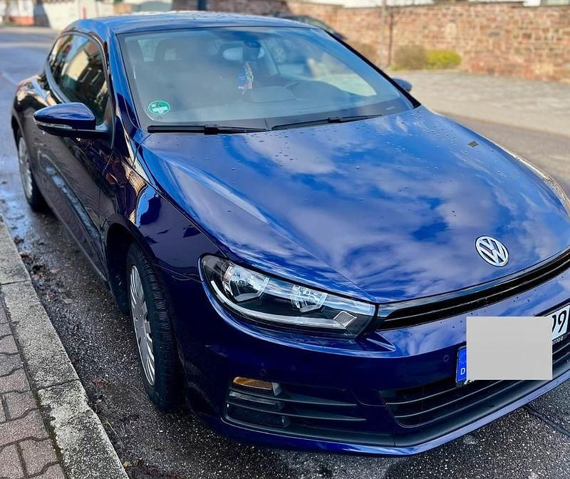 Gebraucht VW Scirocco 179 PS (131 kW) 2018 Blau Coupé