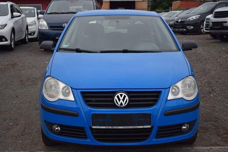 Gebraucht VW Polo 60 PS (44 kW) 2007 Blau Kleinwagen