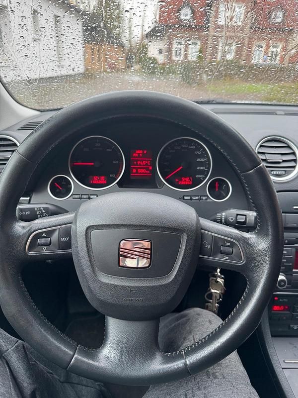 Gebraucht Seat Exeo 143 PS (105 kW) 2011 Silber Kombi