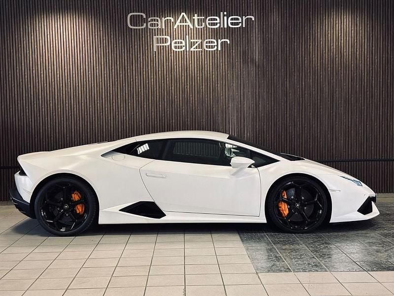 Second-hand Lamborghini Huracán 610 CP (448 kW) 2017 Alb