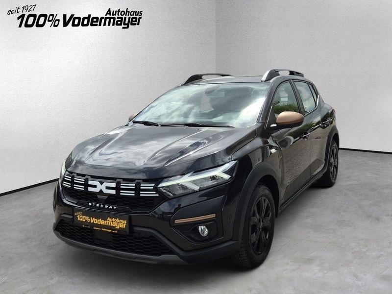 Schwarz Gebraucht 2024 Dacia Sandero Extreme Kleinwagen | 17.490 € (Guter Preis) - Bild 1/4
