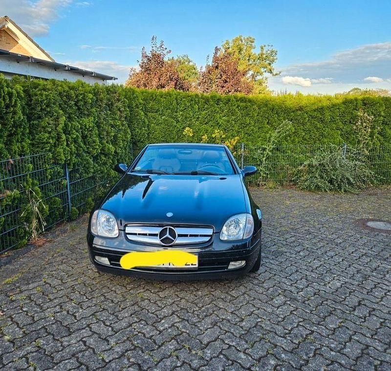 Gebraucht Mercedes SLK230 193 PS (141 kW) 1999 Schwarz Cabrio
