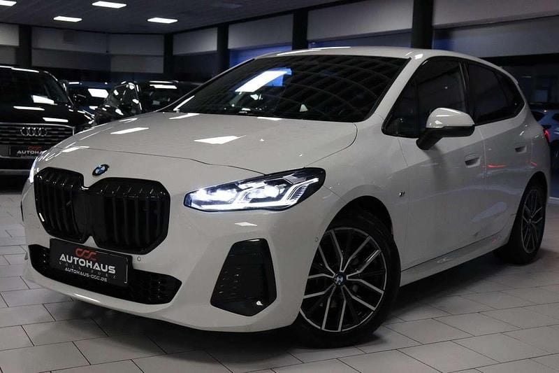 Gebraucht BMW 218 M Sport 150 PS (110 kW) 2024 Alpinweiss iii Van / Kleinbus