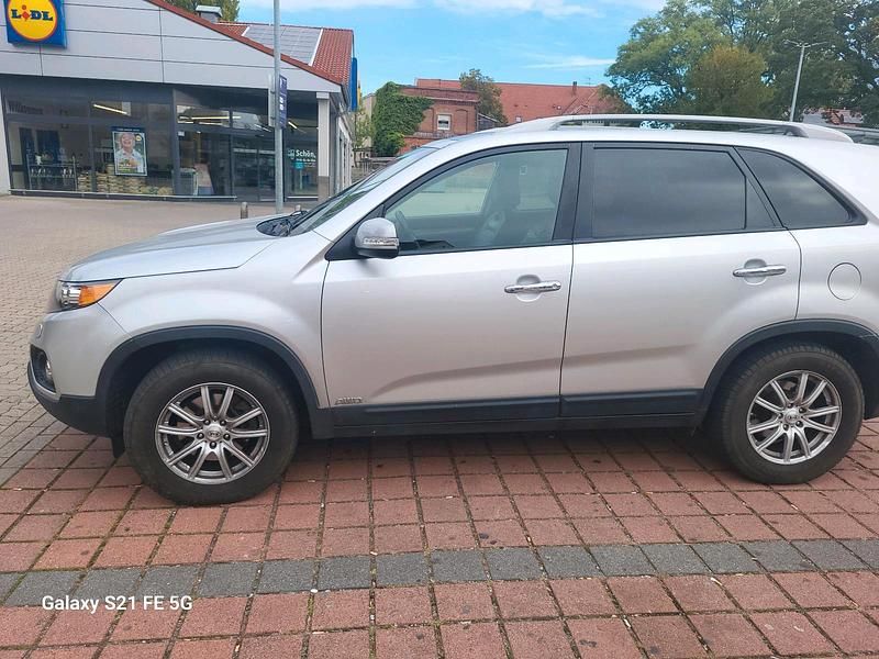 Gebraucht Kia Sorento 197 PS (144 kW) 2012 Silber SUV