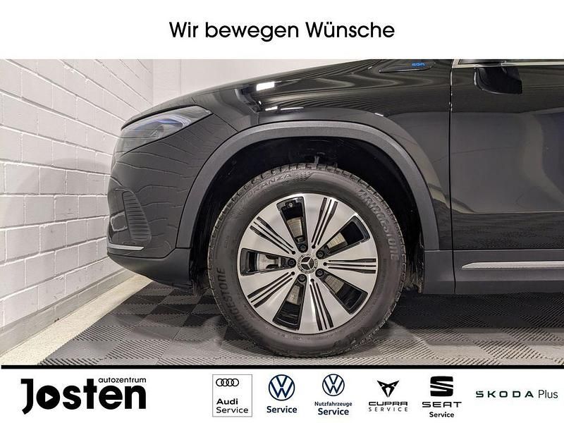 Gebraucht Mercedes EQA250 139 kW (190 PS) 2021 Schwarz (nachtschwarz  unilack) SUV