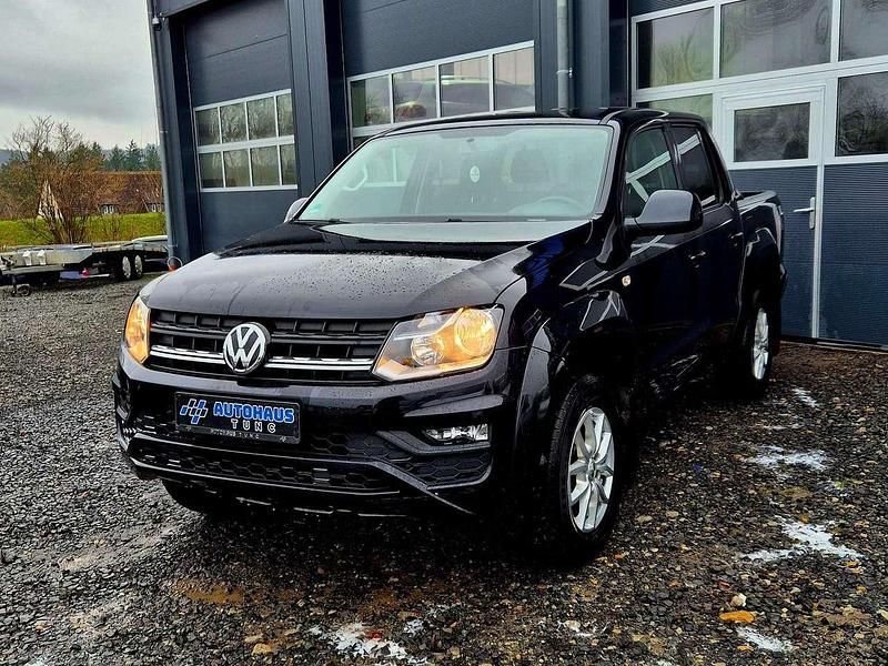 Deep black perleffekt (metallic) Gebraucht 2018 VW Amarok Comfortline Abholung | 36.000 € - Bild 1/3