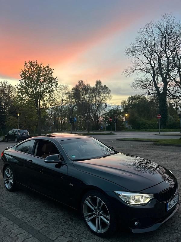 Schwarz Gebraucht 2015 BMW 420 M Sport Coupé | 14.999 € (Superpreis) - Bild 1/4