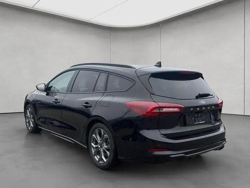 Gebraucht Ford Focus ST-Line X 155 PS (114 kW) 2024 Agate black metallic Kombi